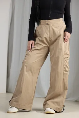 Modelle/Move Archi Parachute Pants